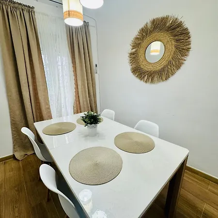 Rei Center Casa de Férias *